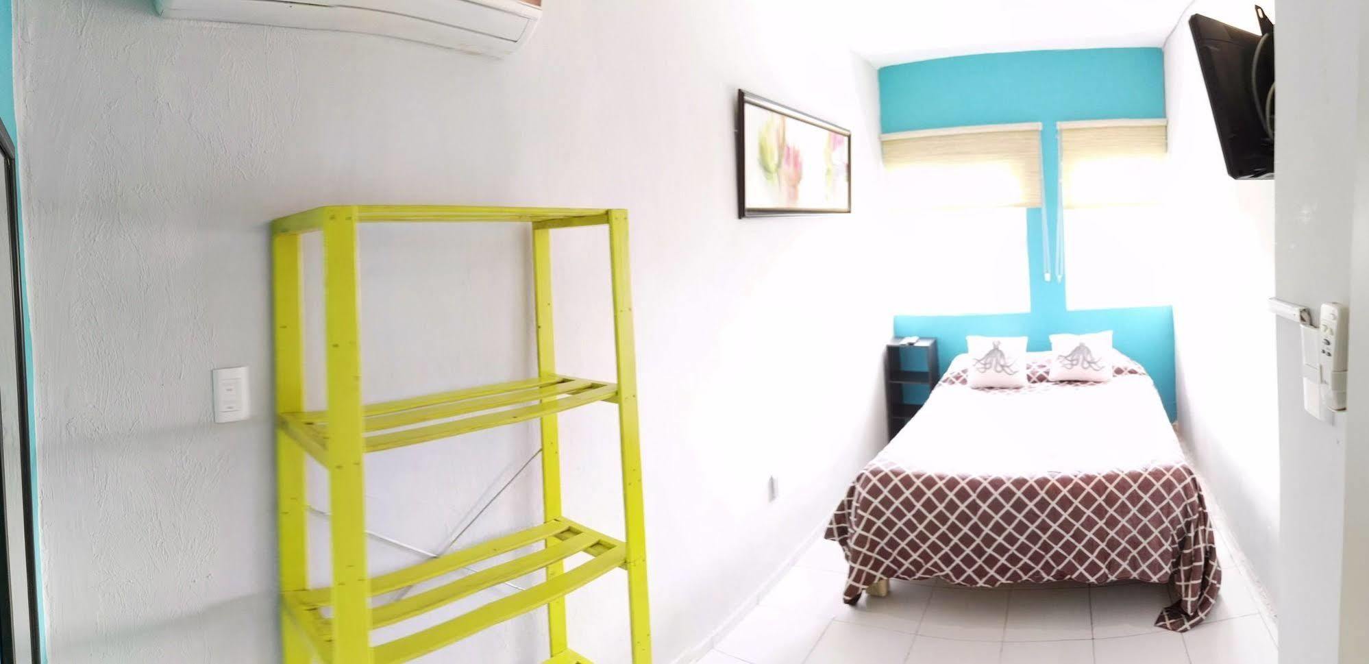 Oyster Hostel Веракрус Экстерьер фото