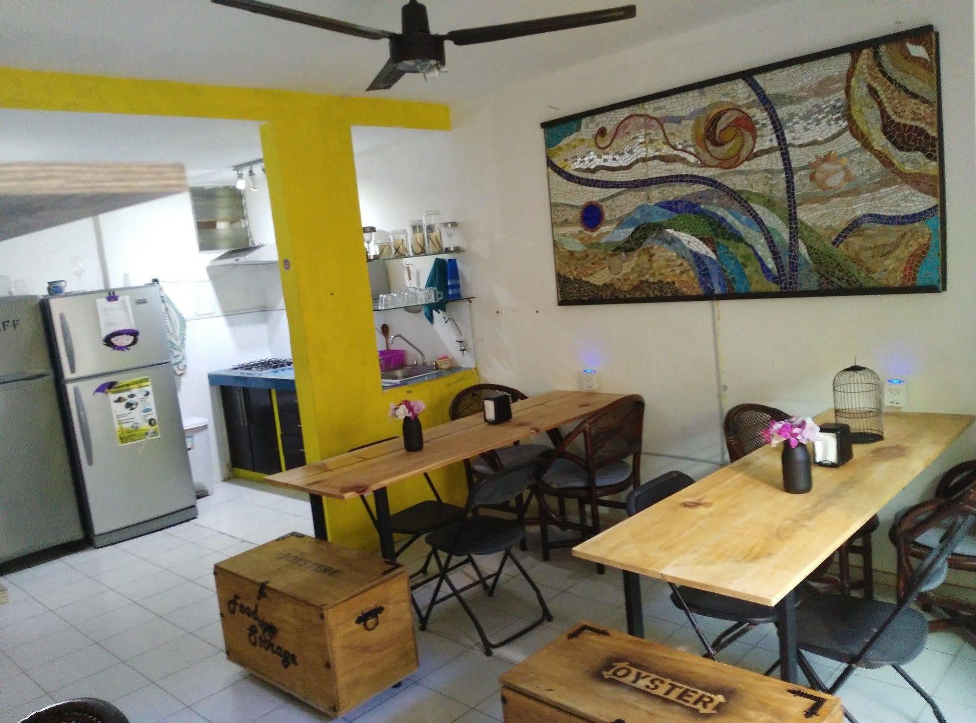 Oyster Hostel Веракрус Экстерьер фото