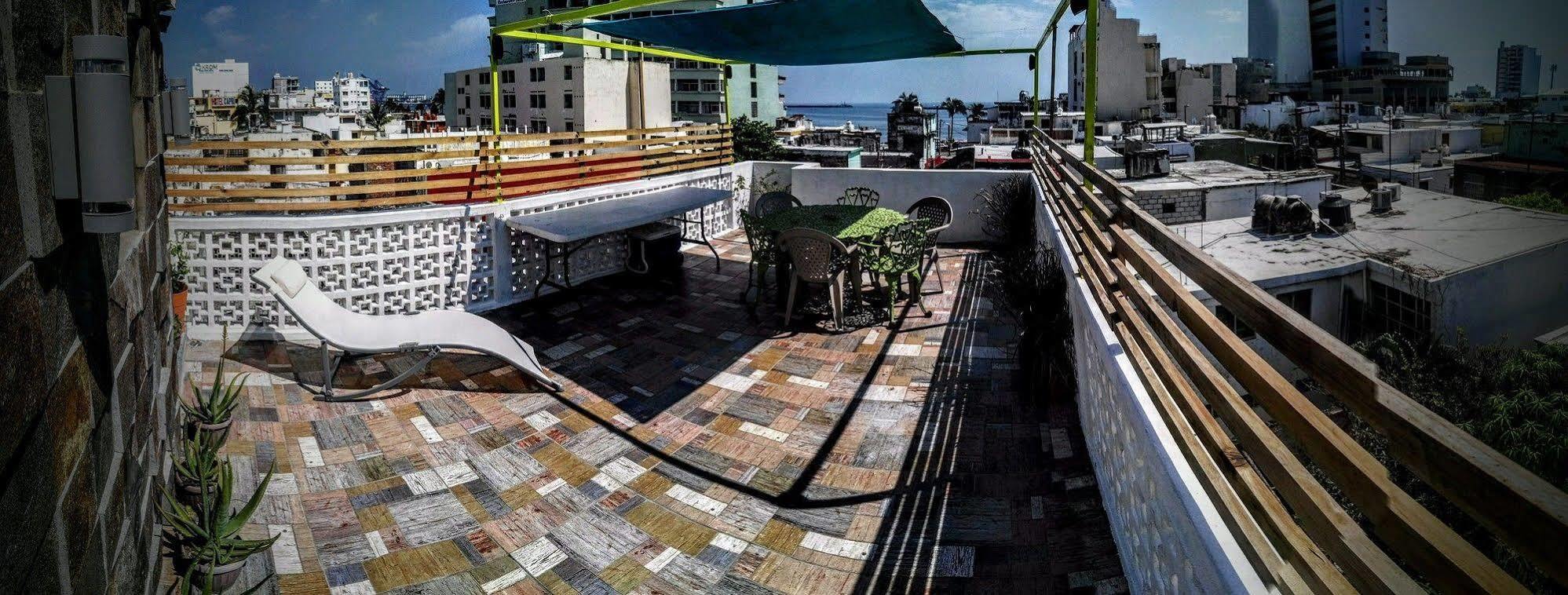 Oyster Hostel Веракрус Экстерьер фото